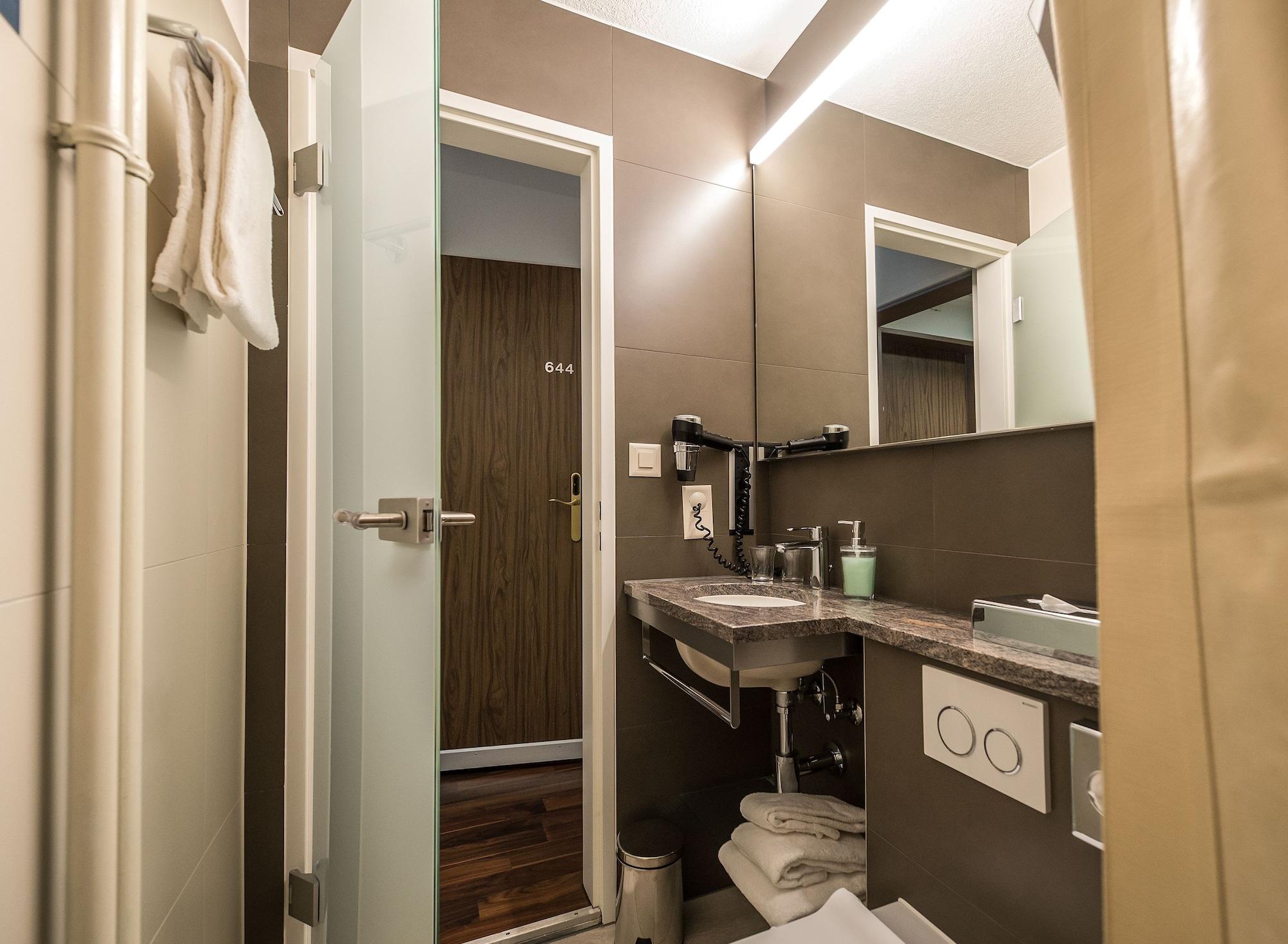 Alexander Guesthouse Zurich Old Town Luaran gambar