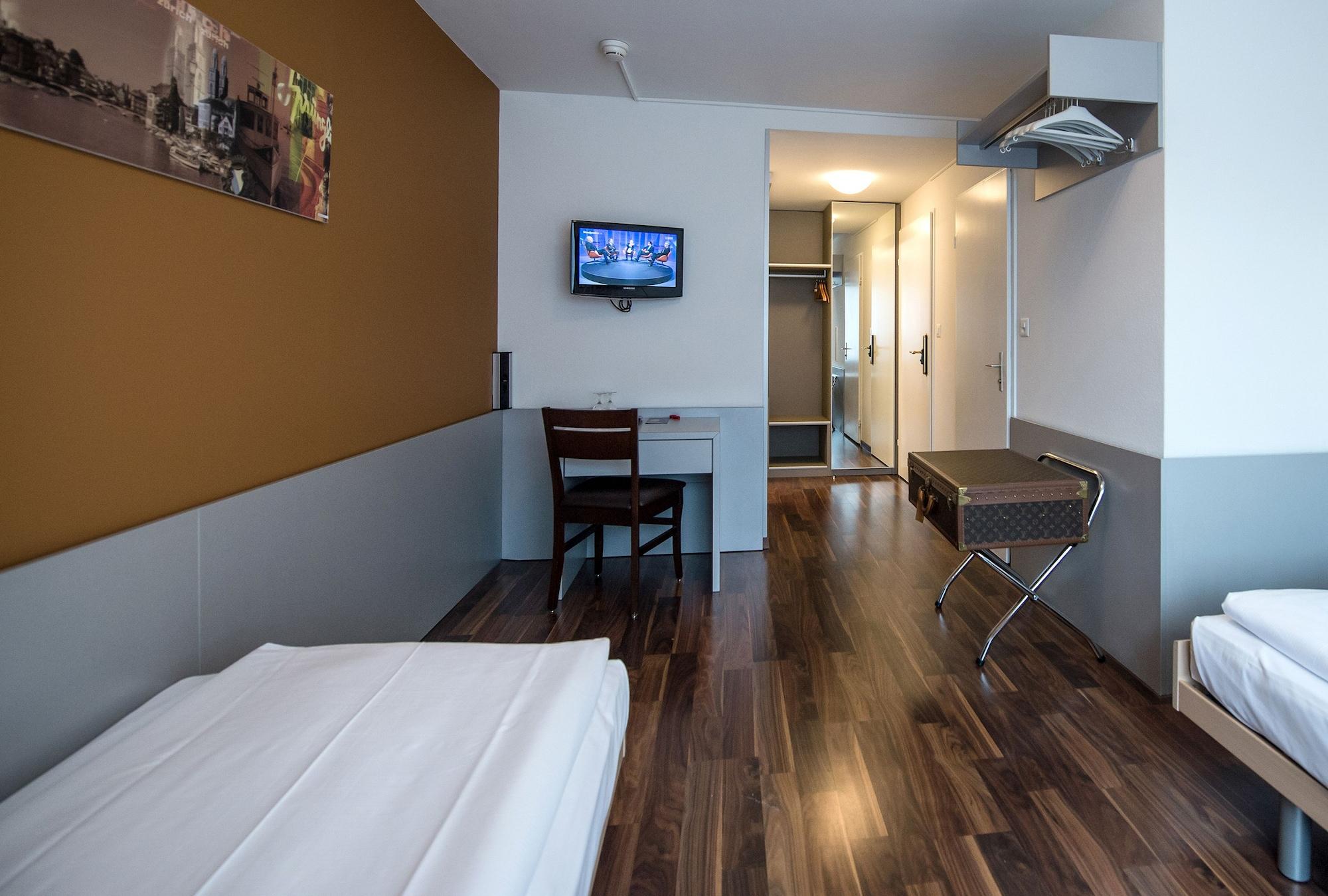 Alexander Guesthouse Zurich Old Town Luaran gambar