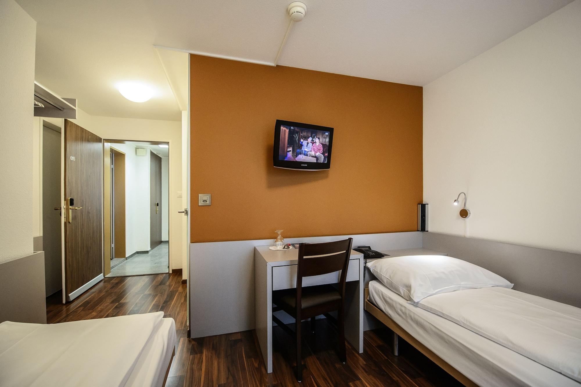 Alexander Guesthouse Zurich Old Town Luaran gambar