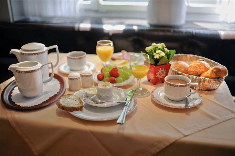 Alexander Guesthouse Zurich Old Town Luaran gambar