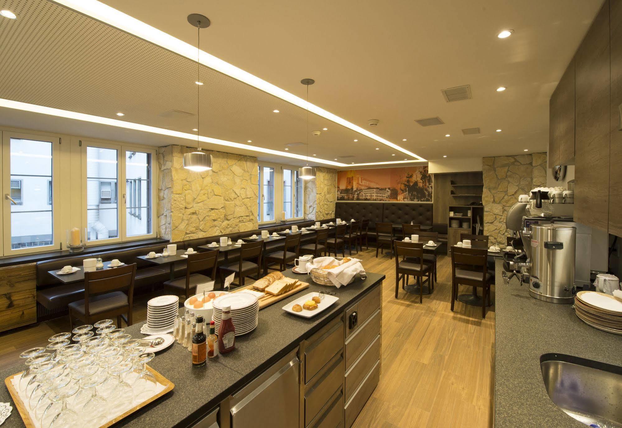 Alexander Guesthouse Zurich Old Town Luaran gambar
