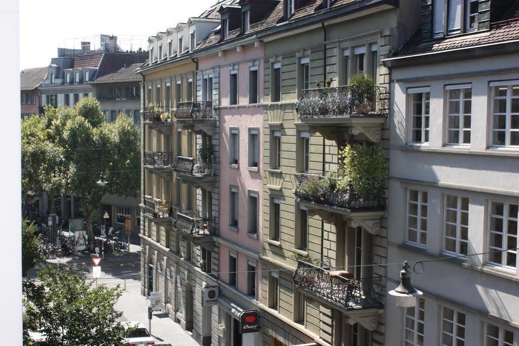 Alexander Guesthouse Zurich Old Town Luaran gambar